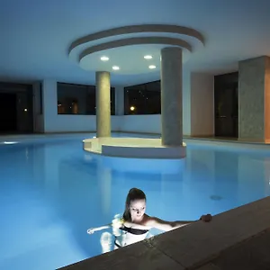 zkontrolujte dostupnost